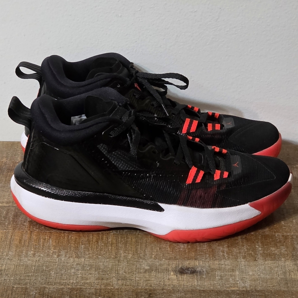 Jordan Zion 1 'Bloodline' (GS) [Black/Bright Crimson] Kid's Size 7Y - Picture 4 of 7